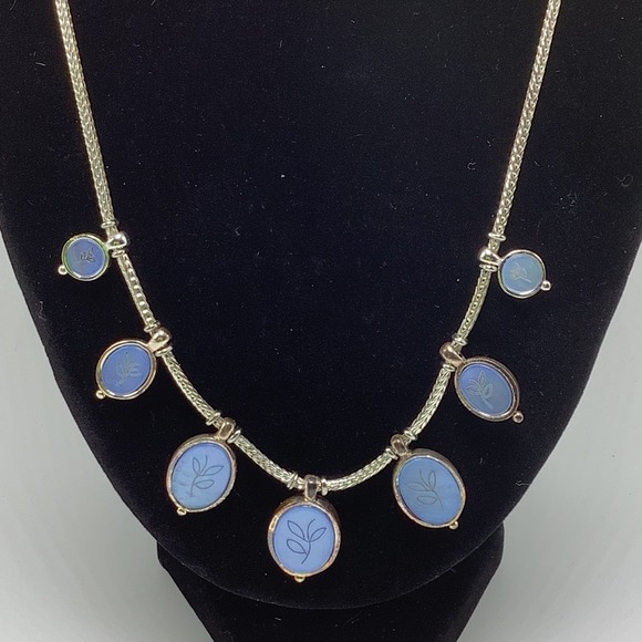 Vintage Carolina Herrera Blue Abalone Necklace 7 Oval Leaf Stem Pendants - Picture 2 of 6